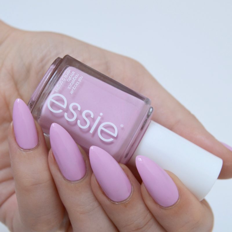 Essie 'baguette me not' (summer collection 2017)