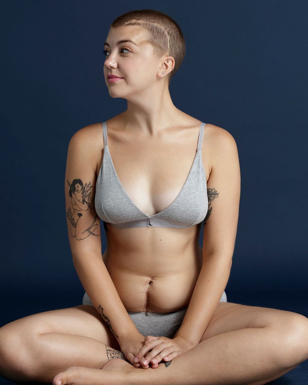 Repin and click to read my interview with the beautiful Grace Latter, the body positivity advocate and model. She talks about body positivity, shares her tips for self love, and the media visibility of scars. #talontedlex #gracelatter #bodypositivity #skinpositivity